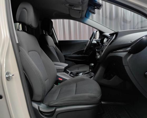 Hyundai Santa Fe III Рестайлинг с пробегом 2016 года, цена 1 999 000 рублей, 118632 км, внедорожник, Автокод Объявления