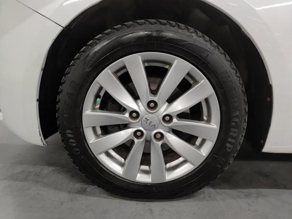 Kia Cerato III с пробегом 2013 года, цена 1 050 000 рублей, 170750 км, седан, Автокод Объявления