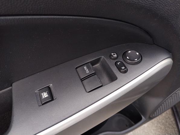 Mazda 2 II Рестайлинг (DE2) с пробегом 2010 года, цена 600 000 рублей, 193000 км, хэтчбек, Автокод Объявления