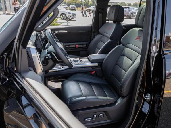 JETOUR T2 с пробегом 2024 года, цена 3 099 009 рублей, 57201 км, внедорожник, Автокод Объявления