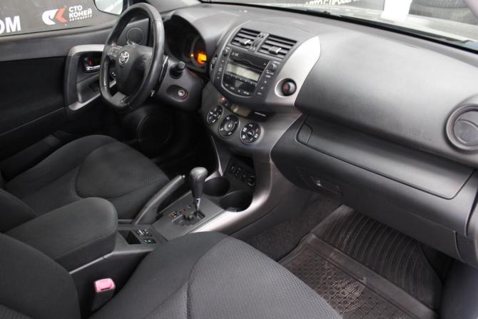 Toyota RAV4 III (XA30) Рестайлинг с пробегом 2011 года, цена 1 395 000 рублей, 167443 км, внедорожник, Автокод Объявления