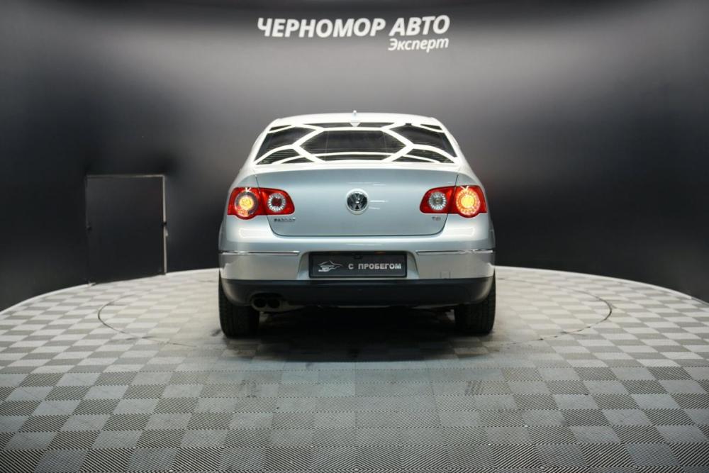 Volkswagen Passat B6 Крым  - изображение 4