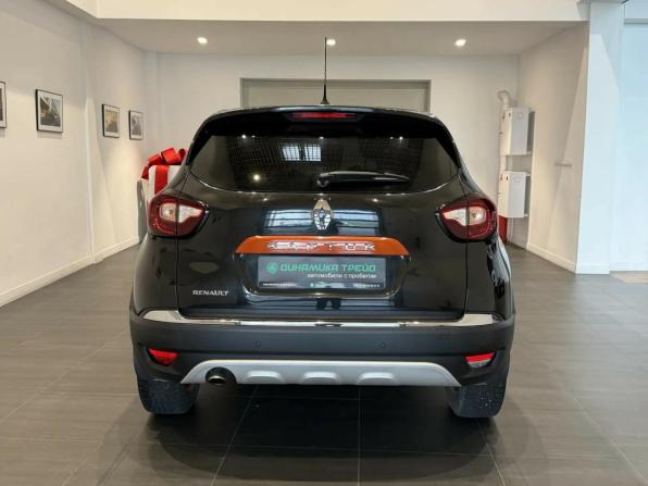 Renault Kaptur I с пробегом 2018 года, цена 1 465 000 рублей, 90540 км, внедорожник, Автокод Объявления