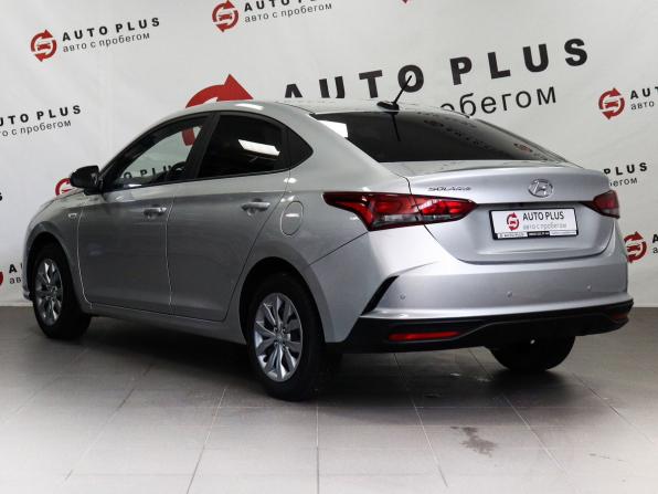 Hyundai Solaris II Рестайлинг с пробегом 2020 года, цена 1 569 000 рублей, 70000 км, седан, Автокод Объявления