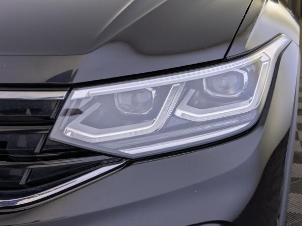 Volkswagen Tiguan II Рестайлинг с пробегом 2021 года, цена 3 500 000 рублей, 134600 км, внедорожник, Автокод Объявления