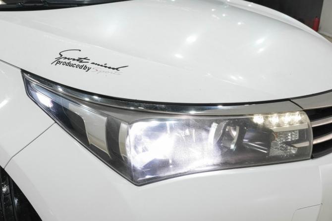 Toyota Corolla XI (E160 E170 E180) с пробегом 2013 года, цена 1 099 000 рублей, 196500 км, седан, Автокод Объявления