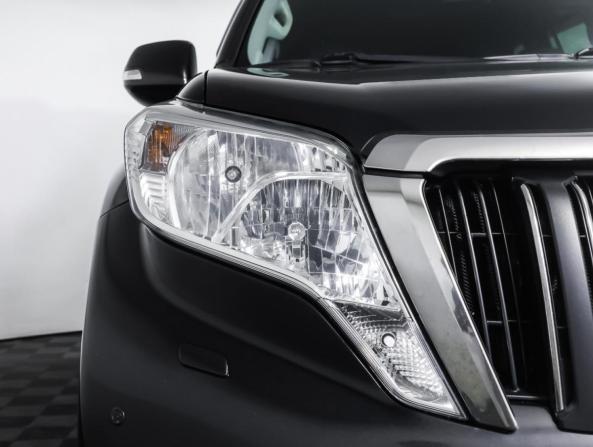 Toyota Land Cruiser Prado 150 Series Рестайлинг 1 с пробегом 2013 года, цена 3 688 000 рублей, 114315 км, внедорожник, Автокод Объявления