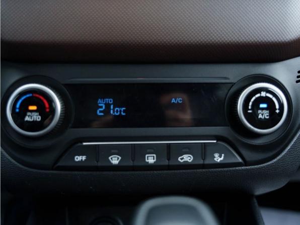 Hyundai Creta I Рестайлинг с пробегом 2021 года, цена 2 080 000 рублей, 106341 км, внедорожник, Автокод Объявления