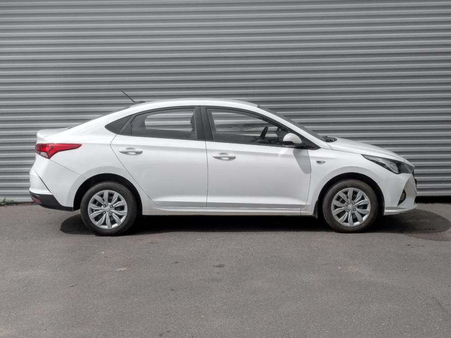 Hyundai Solaris II Рестайлинг Химки  - изображение 3