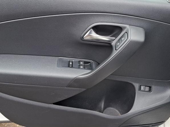 Volkswagen Polo V с пробегом 2012 года, цена 745 000 рублей, 105071 км, седан, Автокод Объявления
