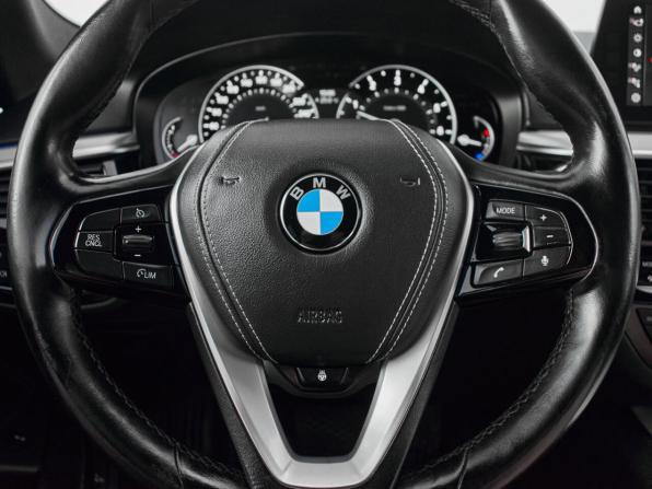 BMW 5 серии VII (G30/G31/G38) с пробегом 2018 года, цена 3 190 000 рублей, 181887 км, седан, Автокод Объявления