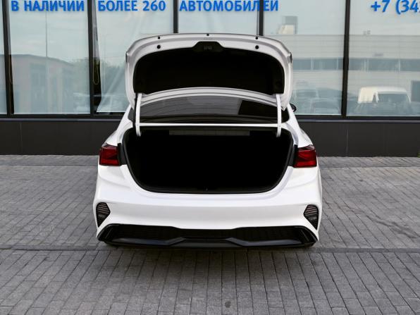 Kia K3 II Рестайлинг с пробегом 2021 года, цена 1 815 000 рублей, 159485 км, седан, Автокод Объявления