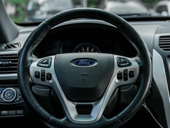 Ford Explorer V с пробегом 2013 года, цена 1 300 000 рублей, 193764 км, внедорожник, Автокод Объявления