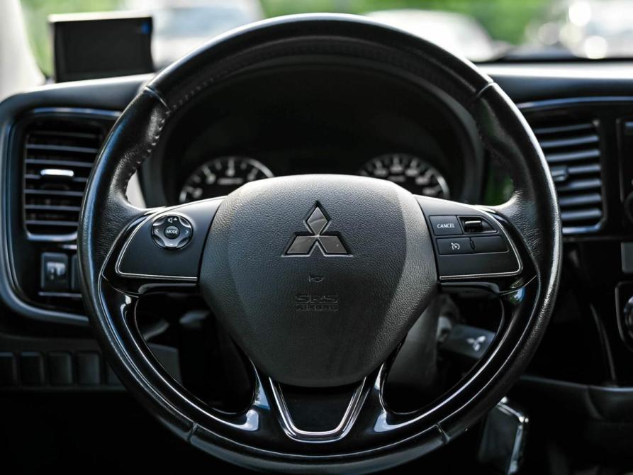 Mitsubishi Outlander III Рестайлинг 2 Санкт-Петербург  - изображение 7