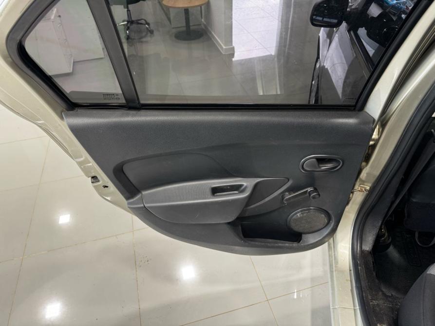 Renault Logan II Челябинск  - изображение 11