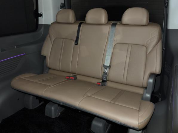 Hyundai Staria I с пробегом 2024 года, цена 6 720 000 рублей, 68813 км, минивэн, Автокод Объявления