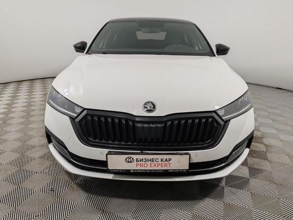 Skoda Octavia IV (A8) с пробегом 2022 года, цена 2 349 000 рублей, 101672 км, лифтбек, Автокод Объявления