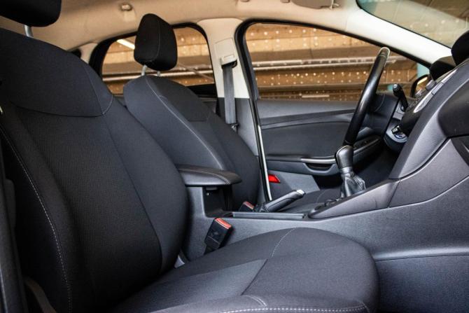 Ford Focus III Рестайлинг с пробегом 2015 года, цена 1 099 000 рублей, 146714 км, хэтчбек, Автокод Объявления