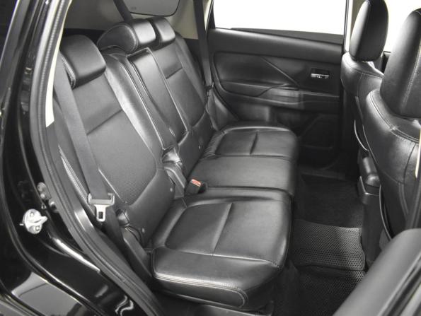Mitsubishi Outlander III Рестайлинг с пробегом 2014 года, цена 1 670 200 рублей, 113760 км, внедорожник, Автокод Объявления