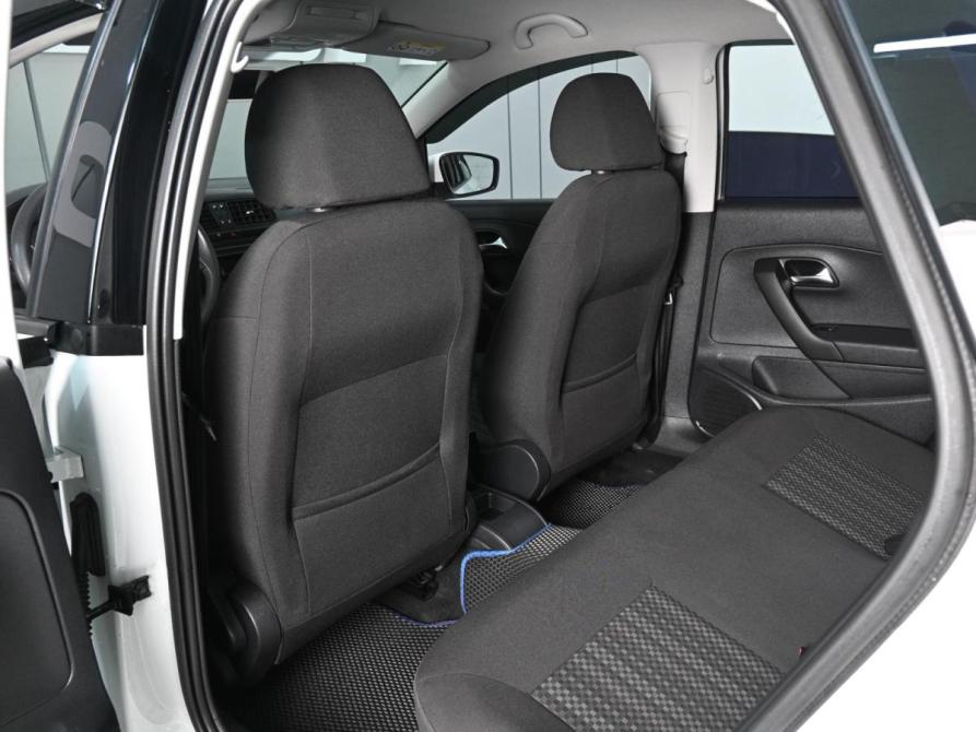 Volkswagen Polo V Рестайлинг Ростов-на-Дону  - изображение 11
