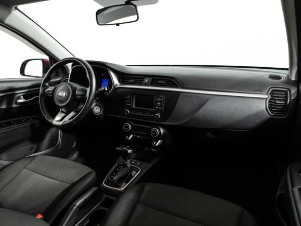 Kia Rio IV Рестайлинг с пробегом 2021 года, цена 1 629 700 рублей, 85344 км, седан, Автокод Объявления