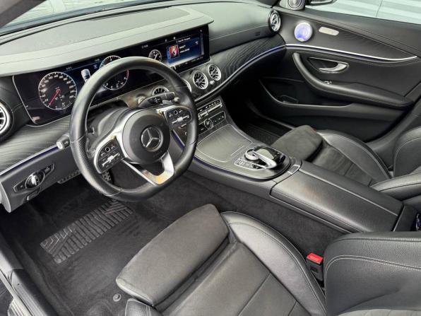 Mercedes-Benz E-Класс V (W213 S213 C238) с пробегом 2018 года, цена 3 790 000 рублей, 71745 км, седан, Автокод Объявления