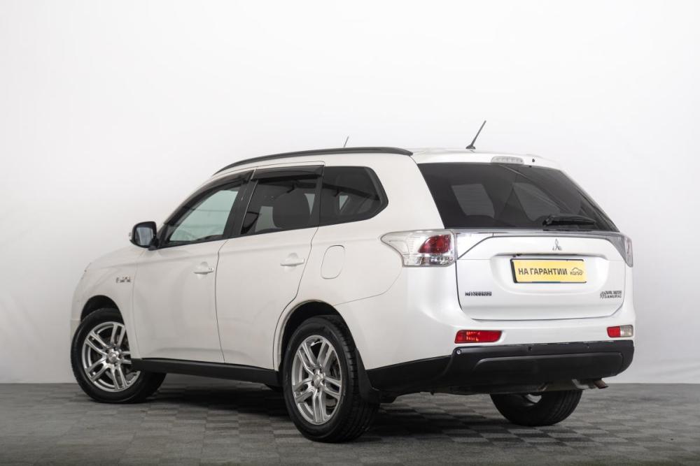 Mitsubishi Outlander III Томск  - изображение 6