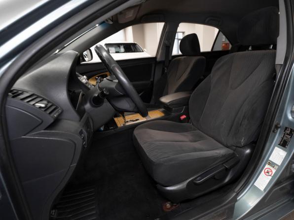 Toyota Camry VI (XV40) с пробегом 2006 года, цена 690 000 рублей, 451255 км, седан, Автокод Объявления