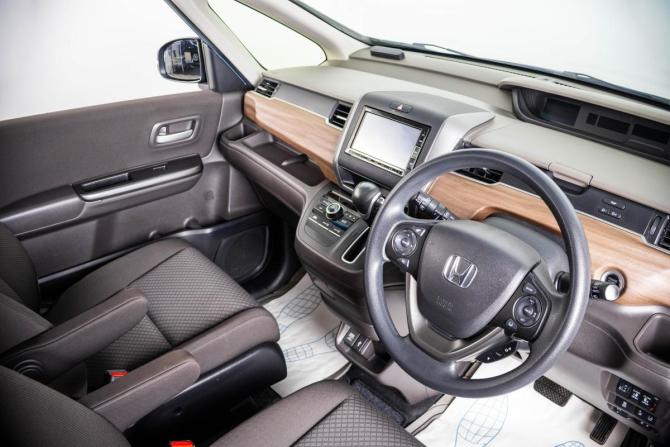 Honda Freed II Рестайлинг с пробегом 2020 года, цена 1 849 000 рублей, 116820 км, компактвэн, Автокод Объявления