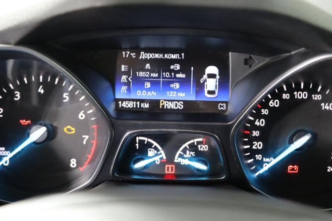 Ford Kuga II Рестайлинг с пробегом 2017 года, цена 1 599 990 рублей, 145230 км, внедорожник, Автокод Объявления