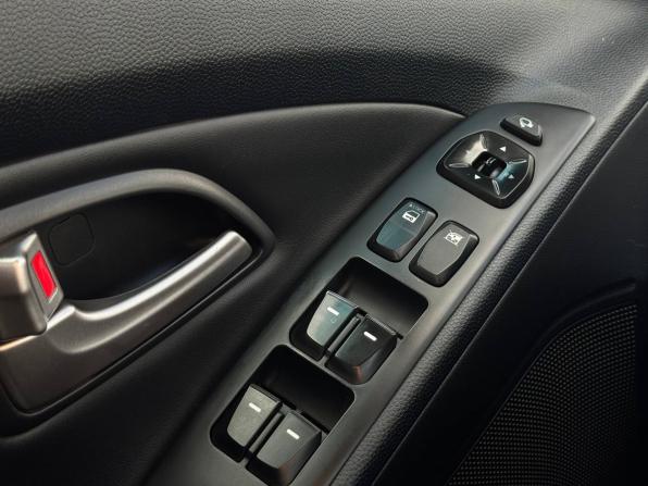 Hyundai ix35 I с пробегом 2013 года, цена 1 222 000 рублей, 196329 км, внедорожник, Автокод Объявления