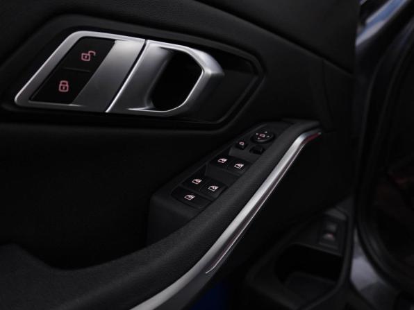 BMW 3 серии VII (G2x) с пробегом 2021 года, цена 2 999 021 рубль, 116423 км, седан, Автокод Объявления