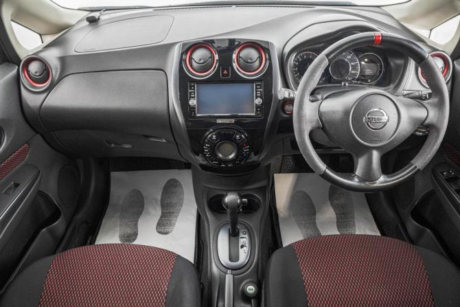 Nissan Note II с пробегом 2015 года, цена 979 000 рублей, 165000 км, хэтчбек, Автокод Объявления