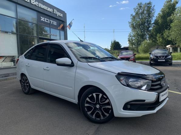 Lada (ВАЗ) Granta I Рестайлинг с пробегом 2023 года, цена 880 000 рублей, 33705 км, лифтбек, Автокод Объявления