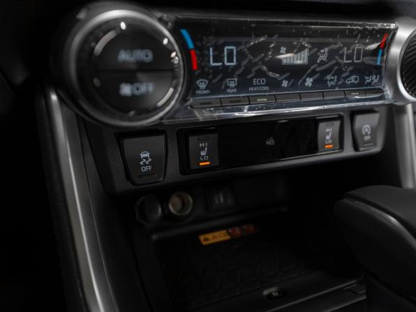 Toyota RAV4 V (XA50) с пробегом 2025 года, цена 4 200 000 рублей, 50 км, внедорожник, Автокод Объявления