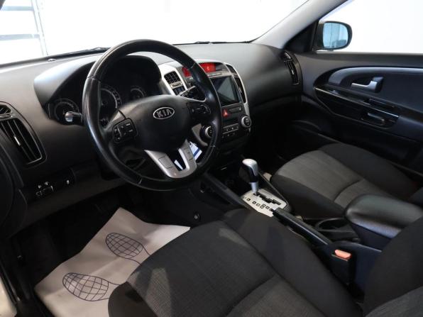 Kia Ceed I Рестайлинг с пробегом 2010 года, цена 722 000 рублей, 237186 км, универсал, Автокод Объявления