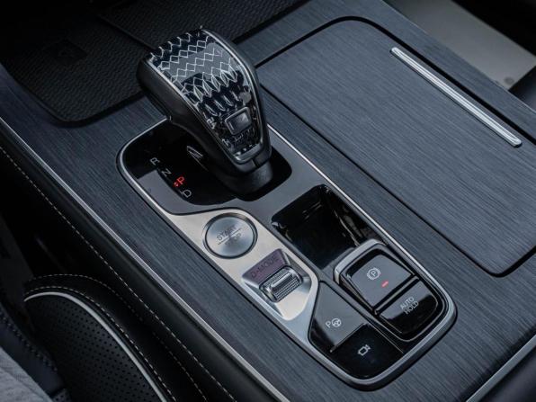 GAC GS8 II с пробегом 2023 года, цена 3 290 000 рублей, 56732 км, внедорожник, Автокод Объявления