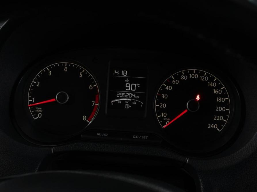 Volkswagen Polo V Рестайлинг Тюмень  - изображение 14