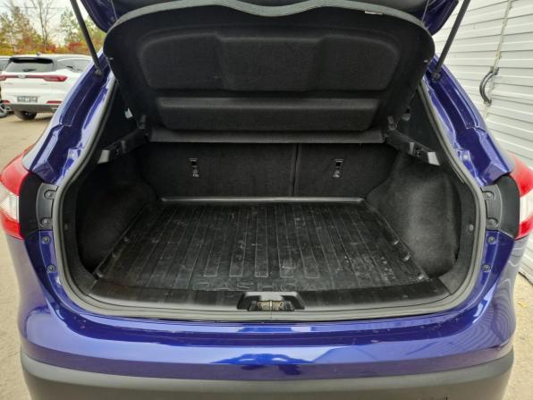 Nissan Qashqai II с пробегом 2018 года, цена 1 592 000 рублей, 166107 км, внедорожник, Автокод Объявления