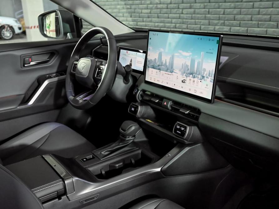 Toyota RAV4 VI (XA60) Екатеринбург  - изображение 20