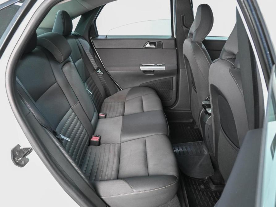 Volvo S40 II Рестайлинг Ростов-на-Дону  - изображение 7