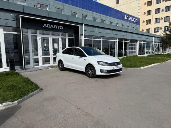 Volkswagen Polo V Рестайлинг с пробегом 2018 года, цена 850 000 рублей, 178301 км, седан, Автокод Объявления