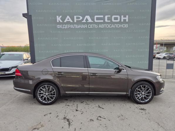 Volkswagen Passat B7 с пробегом 2013 года, цена 1 158 000 рублей, 200051 км, седан, Автокод Объявления