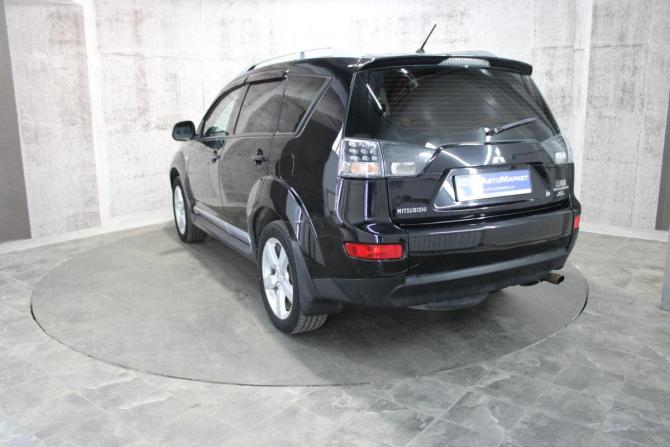 Mitsubishi Outlander II с пробегом 2008 года, цена 825 000 рублей, 250875 км, внедорожник, Автокод Объявления