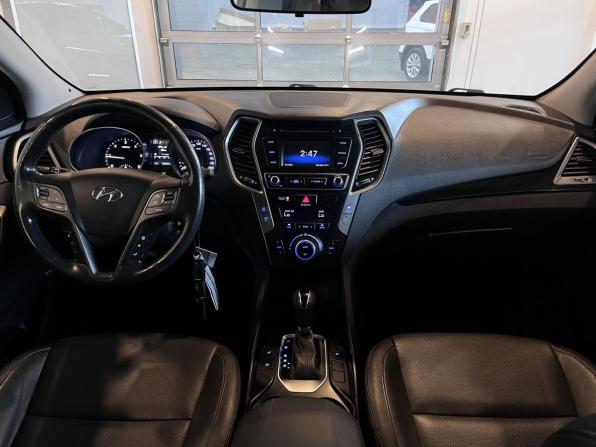 Hyundai Santa Fe III Рестайлинг с пробегом 2017 года, цена 2 350 000 рублей, 152455 км, внедорожник, Автокод Объявления