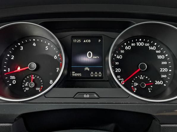 Volkswagen Tiguan II Рестайлинг с пробегом 2021 года, цена 2 500 000 рублей, 94988 км, внедорожник, Автокод Объявления