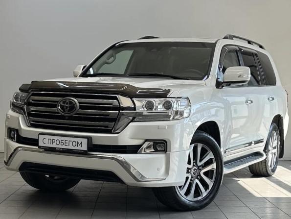 Toyota Land Cruiser 200 Series Рестайлинг 2 с пробегом 2017 года, цена 6 950 000 рублей, 220375 км, внедорожник, Автокод Объявления