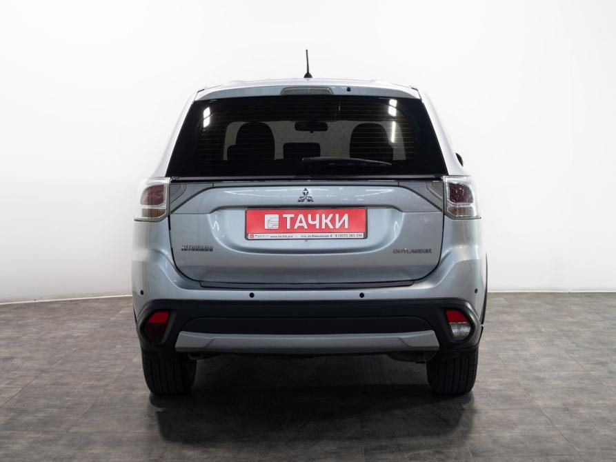 Mitsubishi Outlander III Рестайлинг Чита  - изображение 4