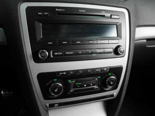 Skoda Octavia II (A5) Рестайлинг с пробегом 2012 года, цена 699 000 рублей, 314142 км, лифтбек, Автокод Объявления