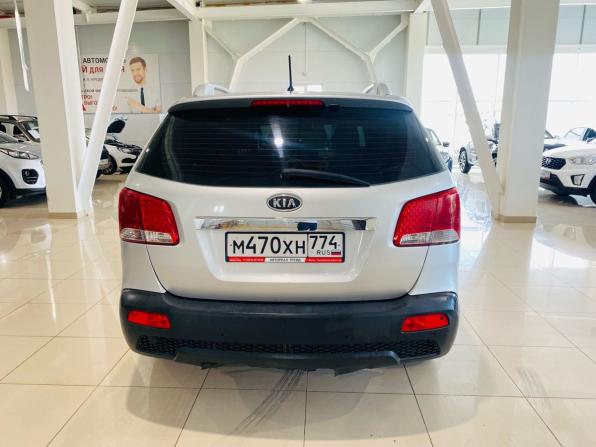 Kia Sorento II с пробегом 2011 года, цена 1 350 000 рублей, 255000 км, внедорожник, Автокод Объявления
